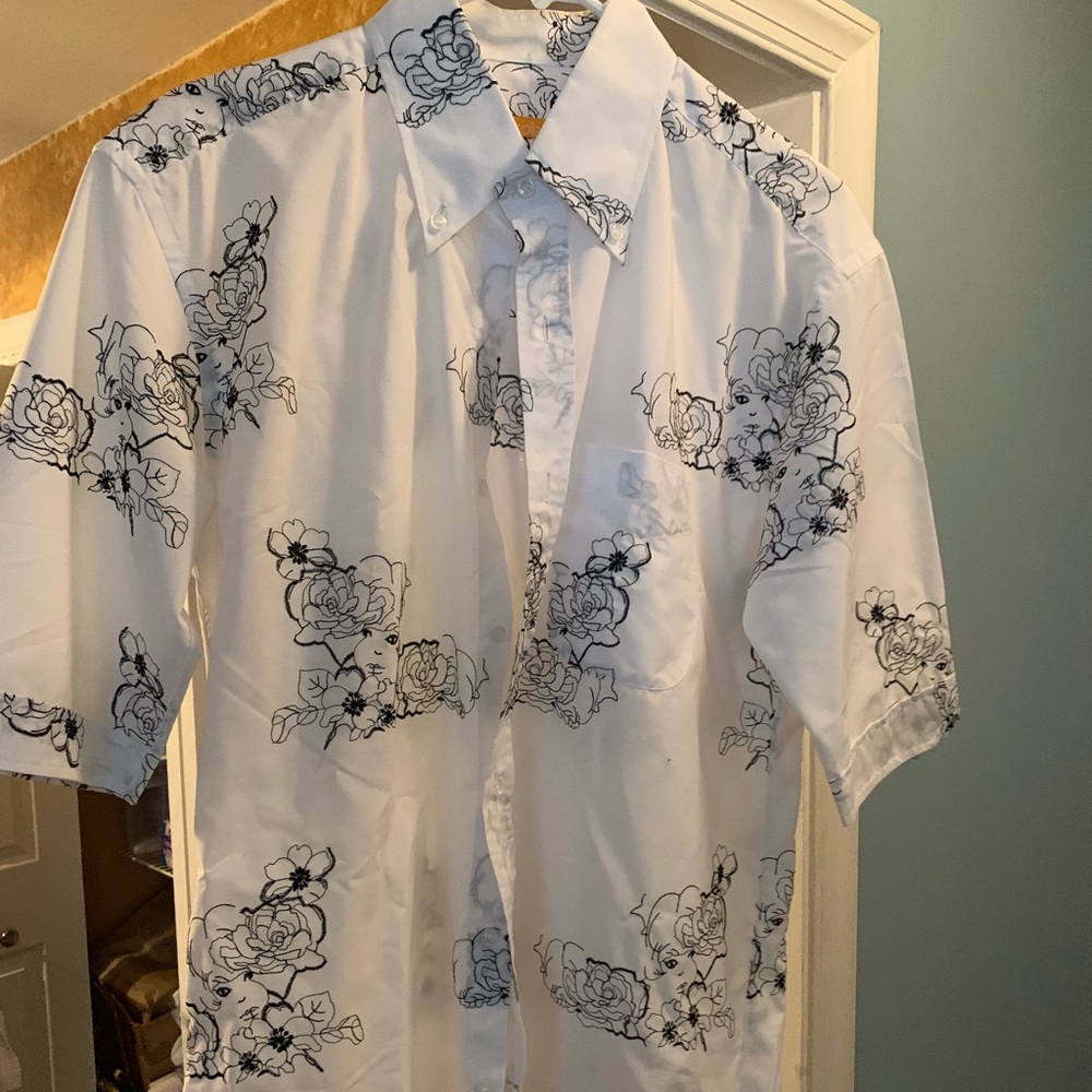 Cool Stitches in pattern Island shirt. Never worn